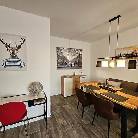 Faubel Muelheim Forum 60 M2 Inclusive Garagenstellplatz Lägenhet *